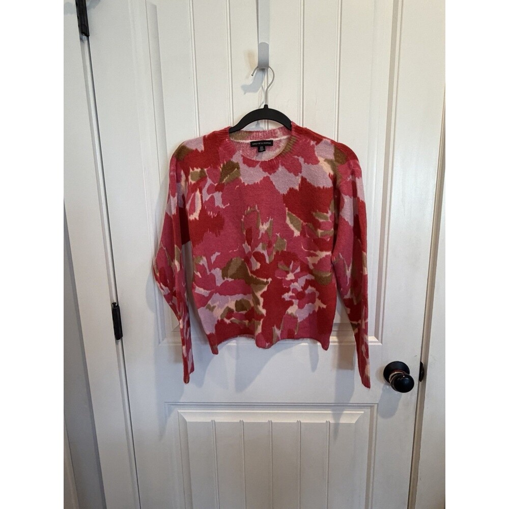 Saks Fifth Avenue Sweater Womens M Pink Red Floral Crewneck Pullover Boxy